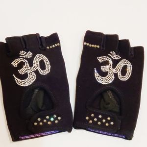 SWAROVSKI OM 🕉️ EMBELLISHED EXERCISE WORKOUT GLOVES,